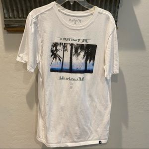 Hurley. Men’s white tshirt. Small.